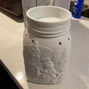 Scentsy Let it Snow Warmer
